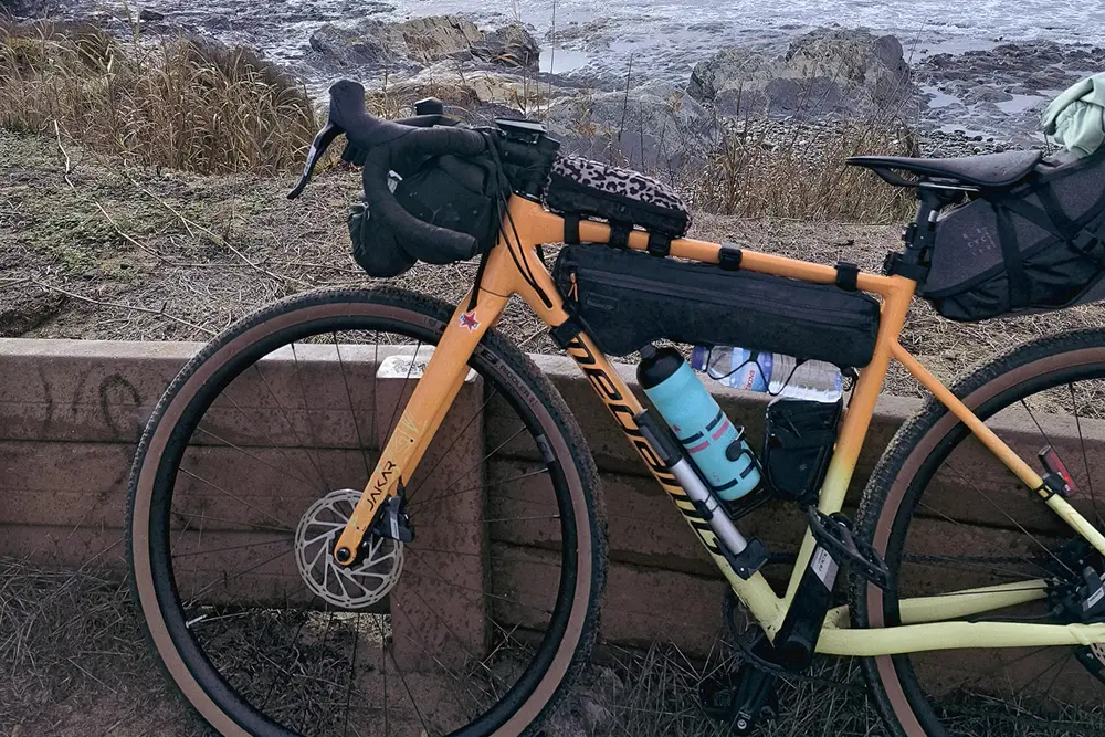 Fahrräder für eine Bikepacking-Tour im Urlaub mieten